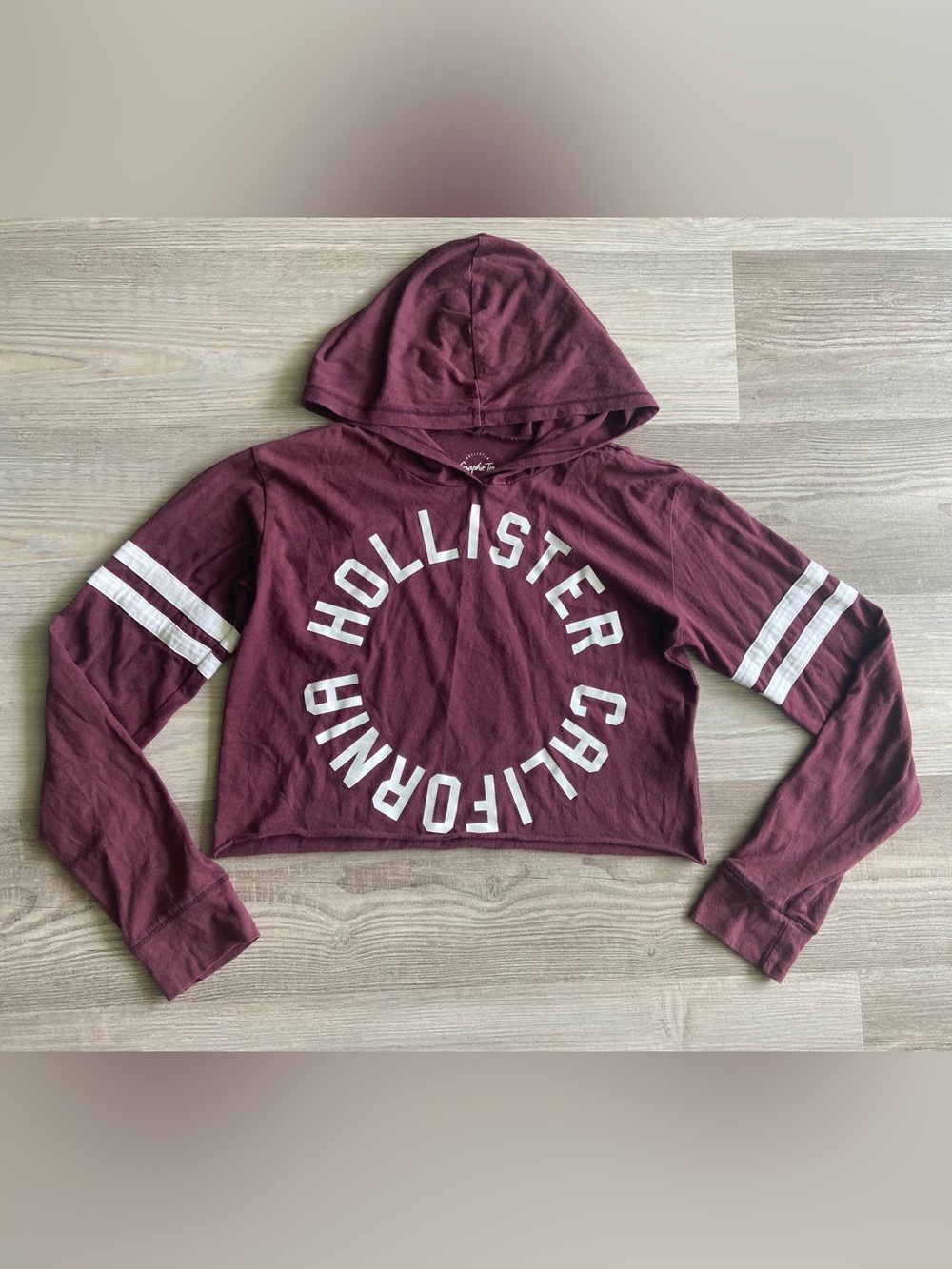 Hollister Maroon Graphic Crop Hoodie Stripe Sleeves XS